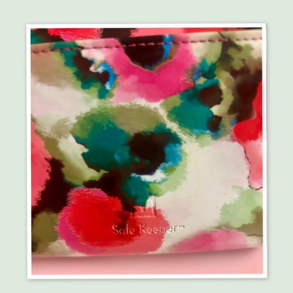 Safe Keeper Floral Print Wallet - Picture 4 of 4